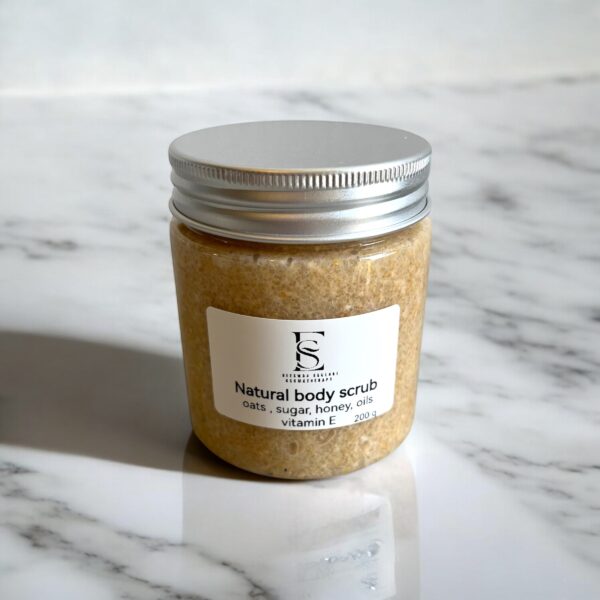 Oatmeal Natural Scrub – For Softer, Brighter Skin