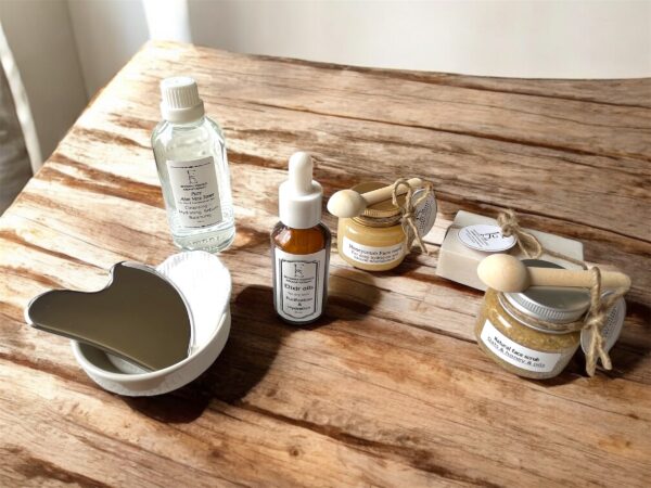 Natural Skincare Routine for Dry & Dehydrated Skin - Image 5