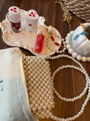 ES Pom Essence Collection